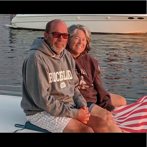 Meet your Posher, Deborah - Picture 2 of 7